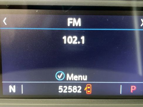 Used 2021 Cadillac XT6 Premium Luxury image 12