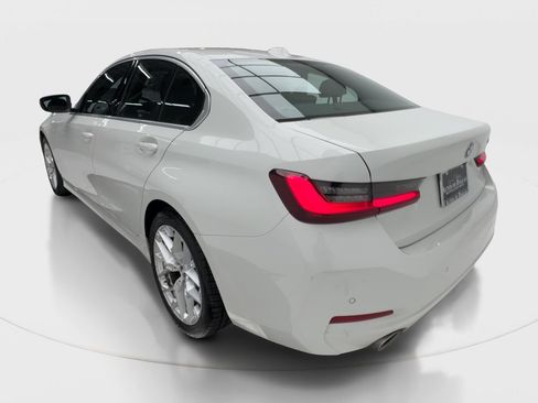 Used 2025 BMW 330i Sedan RWD image 10
