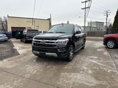 Used 2024 Ford Expedition Max Limited image 1