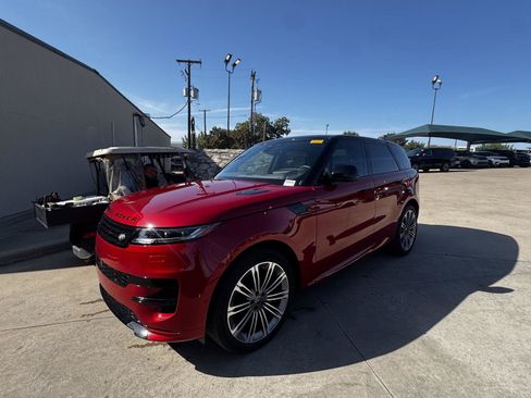 Used 2025 Land Rover Range Rover Sport Dynamic SE AWD/4WD image 1