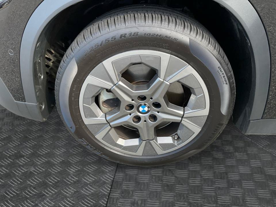 Used 2023 BMW X1 xDrive28i AWD/4WD image 27