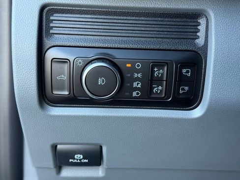 New 2026 Ford F350 XLT image 38