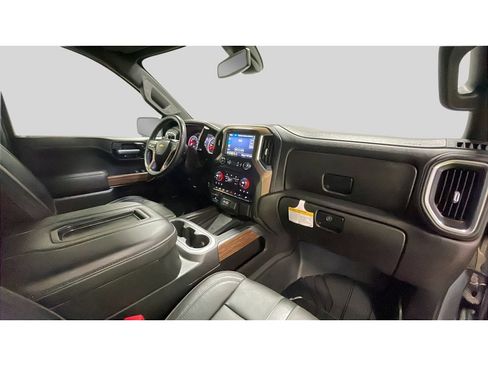 Used 2021 Chevrolet Silverado 1500 High Country AWD/4WD image 18