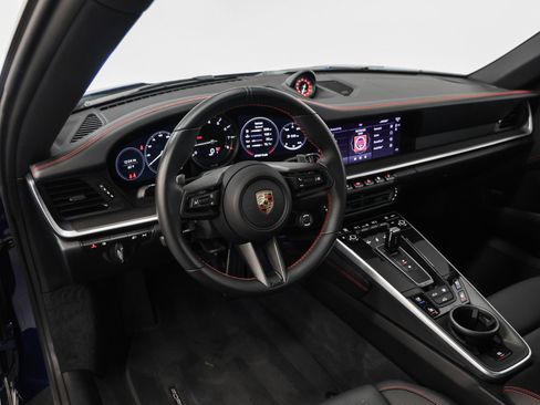Used 2024 Porsche 911 Carrera 4S image 36