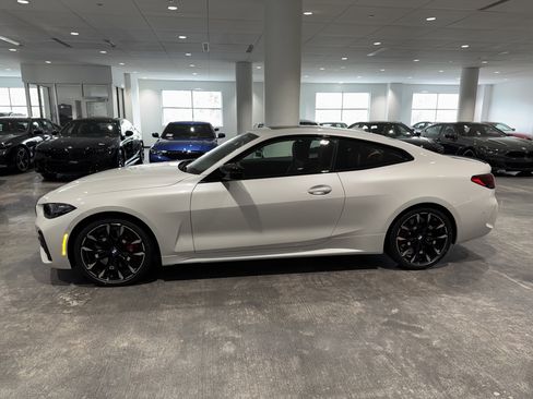 New 2026 BMW 430i Coupe w/ M Sport Package image 4