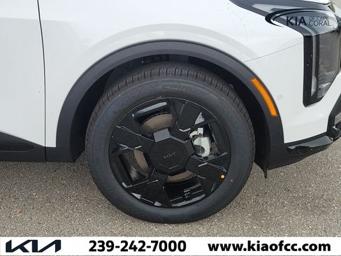 New 2026 Kia Sportage X-Line w/ X-Line Technology Package AWD/4WD image 7