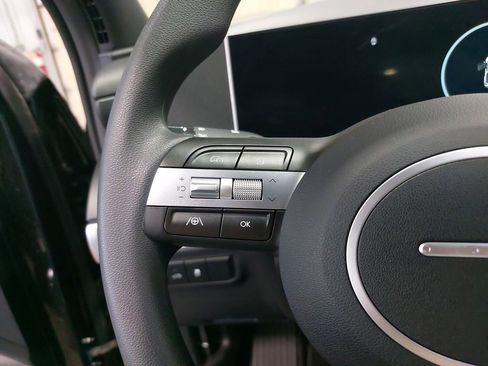 Certified 2025 Hyundai Santa Cruz SEL image 17