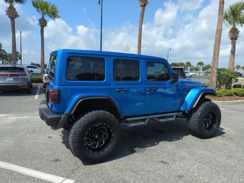 Used 2022 Jeep Wrangler Unlimited Rubicon w/ Xtreme Recon 35" Tire Package AWD/4WD image 5