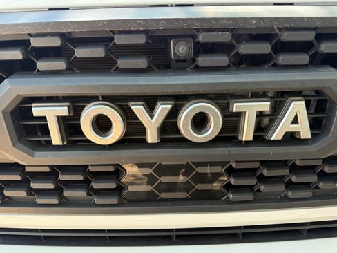 Used 2023 Toyota Tacoma TRD Sport w/ Advanced Technology Package AWD/4WD image 22