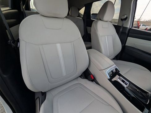 Used 2025 Hyundai Tucson SEL image 22