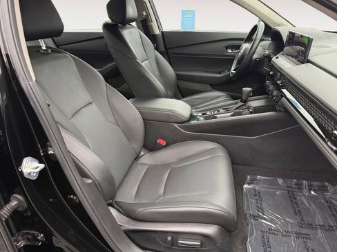 Used 2024 Honda Accord EX-L image 19
