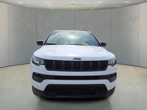 Used 2023 Jeep Compass Latitude w/ Convenience Group AWD/4WD image 12