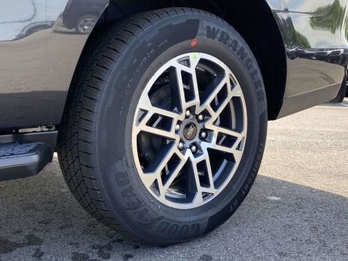 New 2026 Ford Expedition Max Active RWD image 9