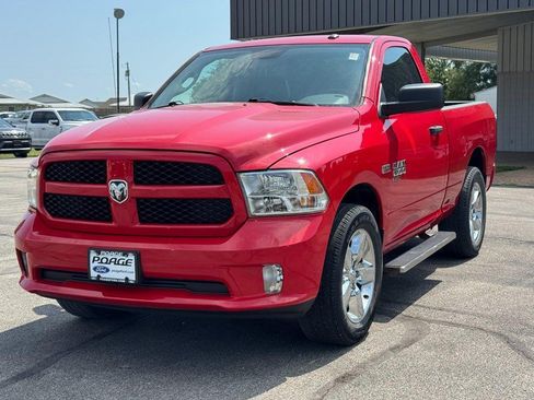 Used 2019 RAM 1500 Express w/ Express Value Package AWD/4WD image 8