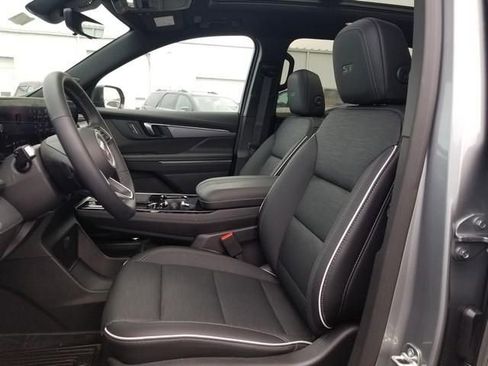 New 2026 Buick Enclave Sport Touring w/ Power Package FWD image 11