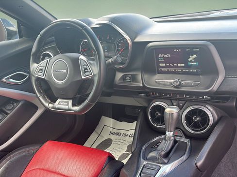 Used 2017 Chevrolet Camaro LT w/ RS Package RWD image 9