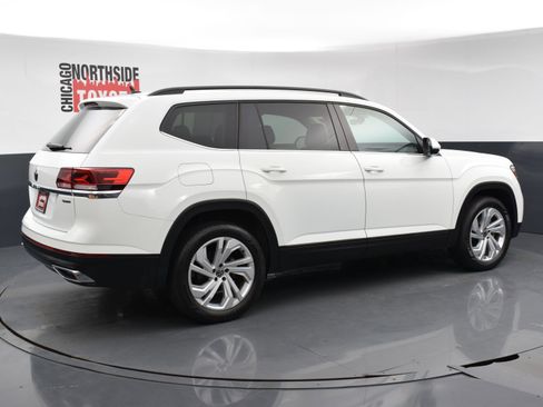 Used 2023 Volkswagen Atlas SE AWD/4WD image 4