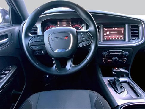 Used 2020 Dodge Charger SXT w/ Blacktop Package RWD image 6