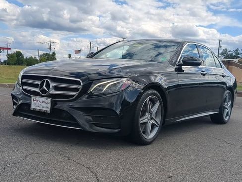 Used 2017 Mercedes-Benz E 300 4MATIC w/ Premium 1 Package image 7