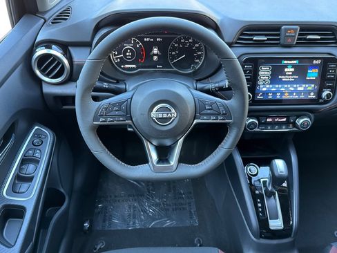 New 2025 Nissan Versa SR w/ Trunk Package image 11