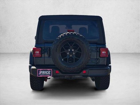 Used 2025 Jeep Wrangler Sport AWD/4WD image 6