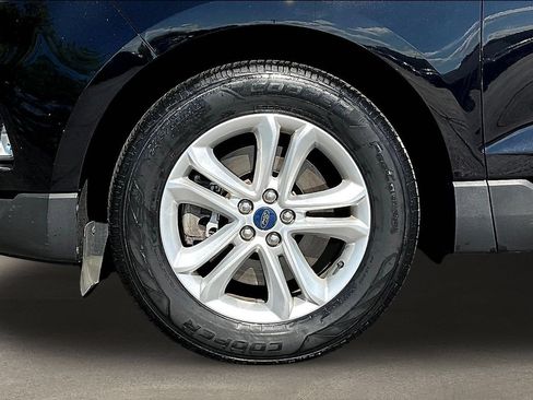 Used 2019 Ford Edge SEL w/ Equipment Group 201A AWD/4WD image 32