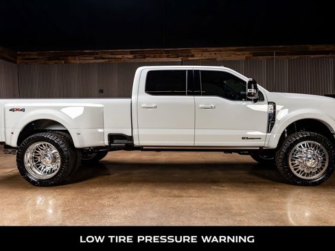 Used 2026 Ford F450 Lariat image 11