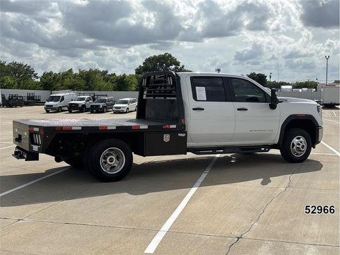 Used 2024 GMC Sierra 3500 Pro w/ Convenience Package AWD/4WD image 2
