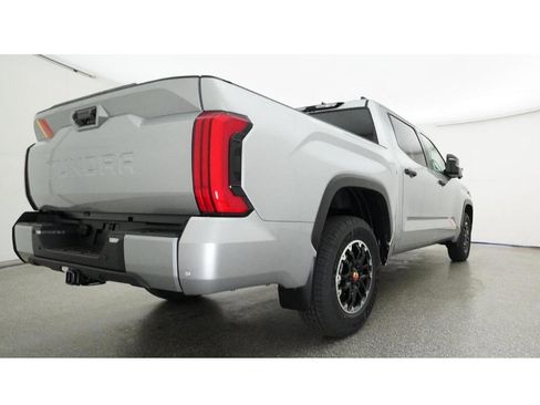 New 2026 Toyota Tundra SR5 AWD/4WD image 24