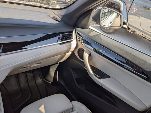 Used 2020 BMW X1 xDrive28i w/ Convenience Package image 14