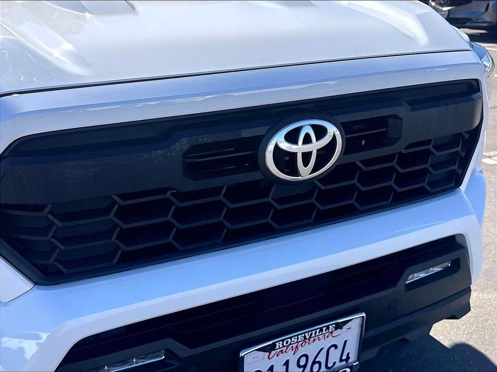 Used 2024 Toyota Tacoma TRD Sport w/ TRD Sport Upgrade Package AWD/4WD image 29