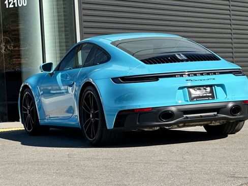 Certified 2024 Porsche 911 Carrera GTS RWD image 3