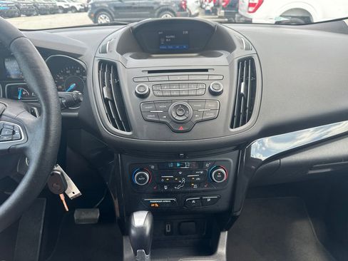 Used 2018 Ford Escape SE w/ SE Sport Appearance Package image 27