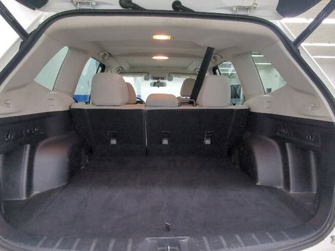 Used 2021 Subaru Forester Premium AWD/4WD image 23
