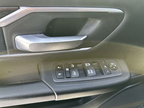 Used 2022 RAM 1500 Big Horn image 17