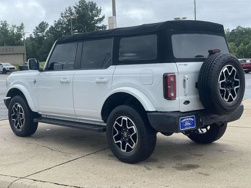 Used 2022 Ford Bronco Outer Banks AWD/4WD image 4