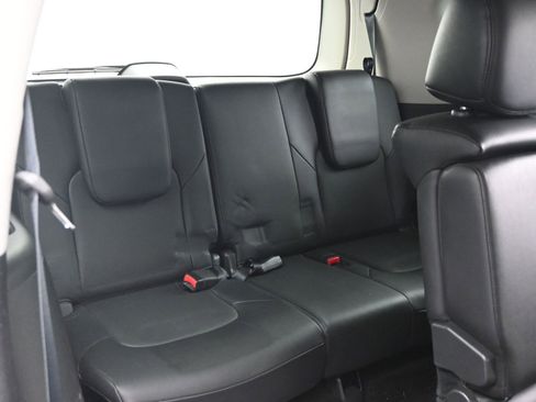 Used 2022 Nissan Armada SL image 14