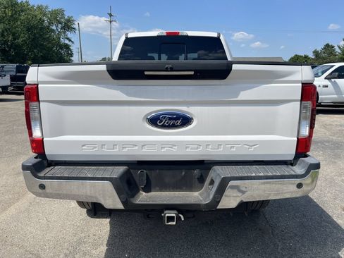 Used 2019 Ford F250 Lariat w/ Lariat Ultimate Package AWD/4WD image 7