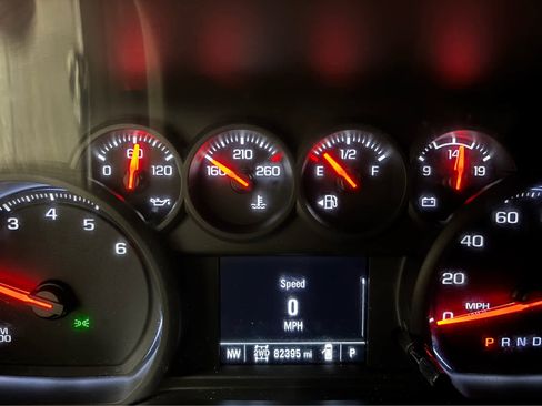 Used 2020 Chevrolet Silverado 1500 Custom Trail Boss w/ Custom Convenience Package image 17