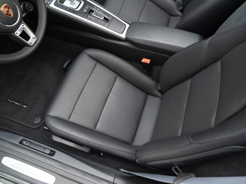 Certified 2025 Porsche 718 Boxster image 16