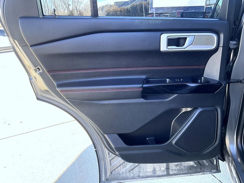 Used 2023 Ford Explorer ST-Line w/ Class IV Trailer Tow Package image 23