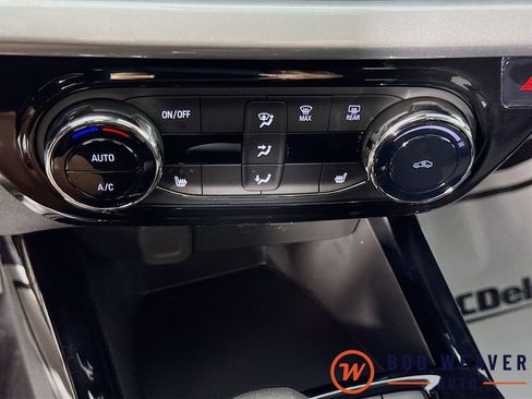New 2026 Chevrolet Trax LT w/ Driver Confidence Package FWD image 19