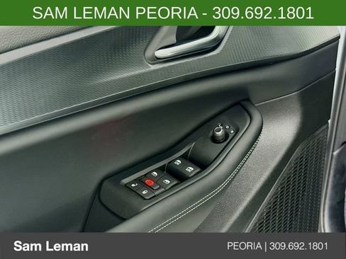 New 2025 Jeep Grand Cherokee Laredo w/ Luxury Tech Group I AWD/4WD image 17