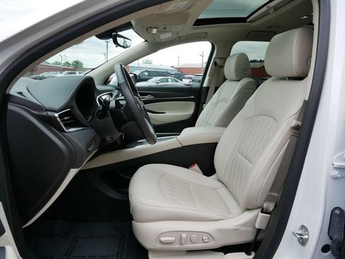 Used 2024 Buick Enclave Avenir w/ Avenir Technology Package AWD/4WD image 16