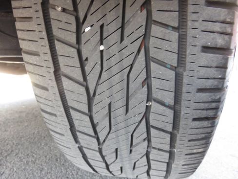 Used 2020 Nissan Armada SL w/ Premium Package image 40