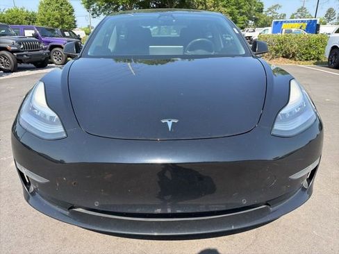 Used 2018 Tesla Model 3 Mid Range image 8