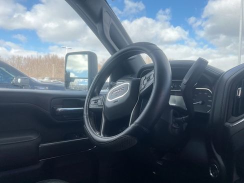 Used 2021 GMC Sierra 2500 AT4 image 13