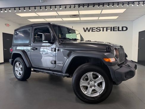 Used 2019 Jeep Wrangler Sport AWD/4WD image 1