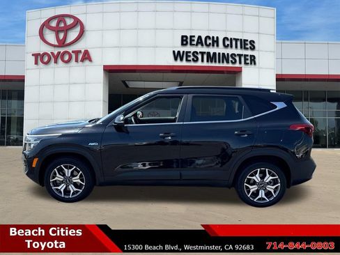Used 2021 Kia Seltos EX AWD/4WD image 7