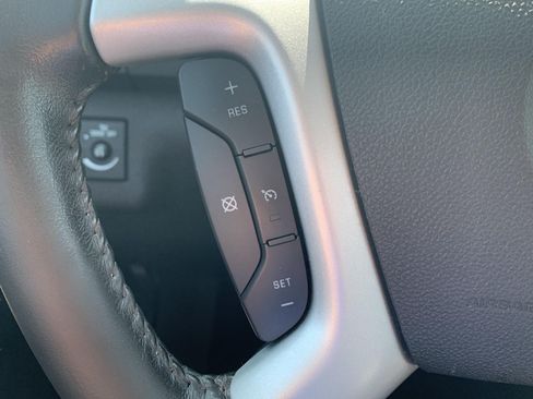 Used 2012 Chevrolet Traverse LT w/ All-Star Edition FWD image 11